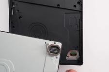 新型「PS5」の分解動画公開―チップに変更なしも冷却機能は強化 画像